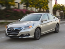 Honda Accord Phev 2013 13